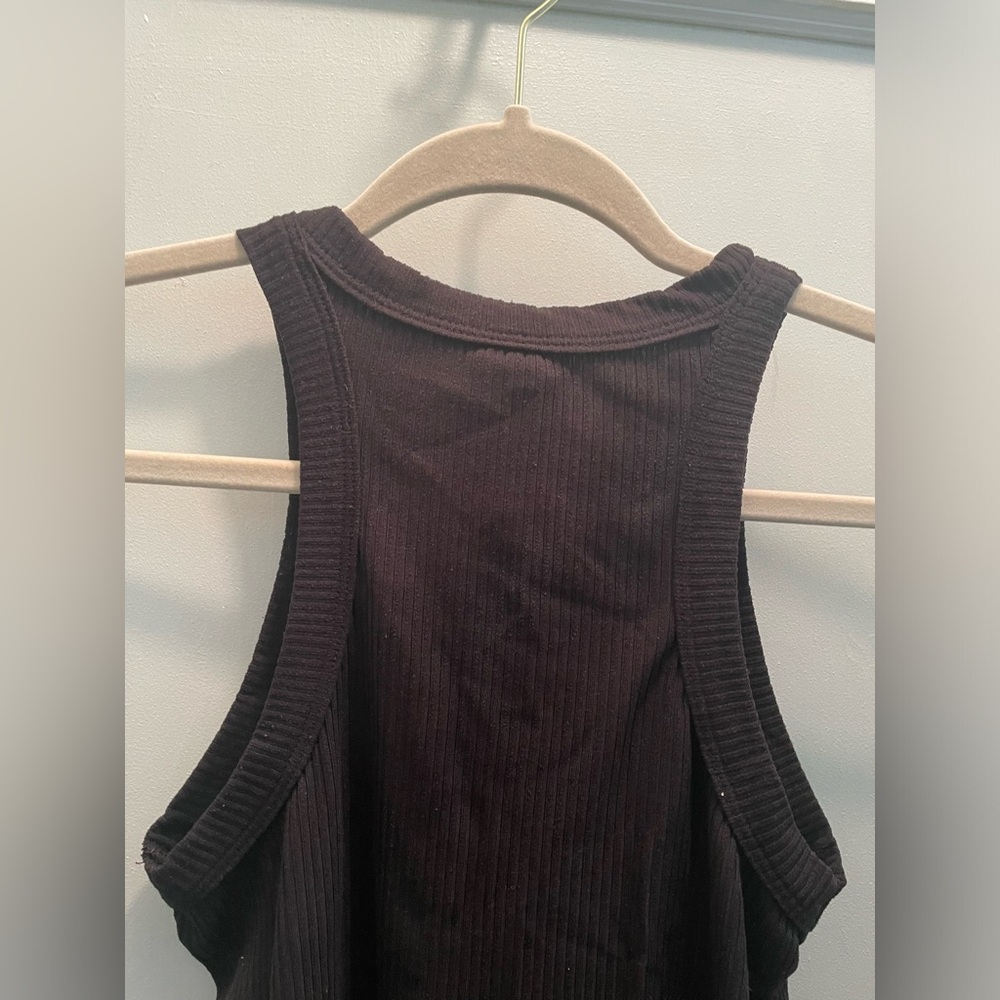 Black Ribbed Tank Top - Picture 2 of 5